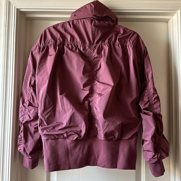 Athleta Point Reyes Bomber II Jacket - Picture 5 of 10
